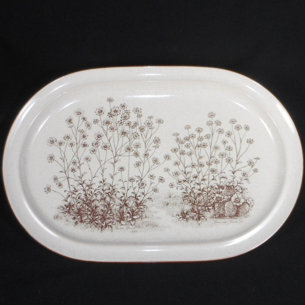 Oval Servicing Plate. Noritake Stoneware